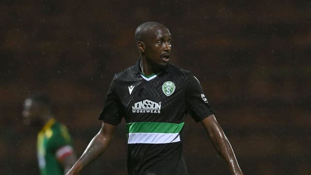 sekhukhune-united-sign-former-loan-defender-nyiko-mobbie-following-siwelele-exit-1