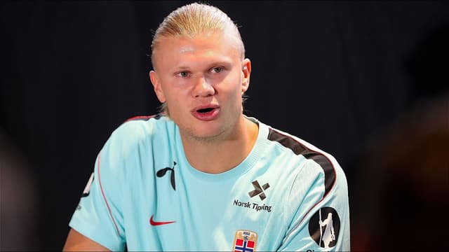 norways-erling-haaland-shifts-world-cup-pressure-onto-favourites-england-1