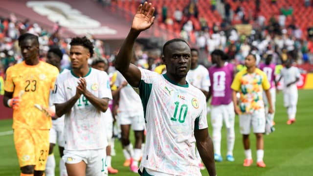 i-sacrificed-everything-for-this-flag-senegal-great-sadio-mane-retires