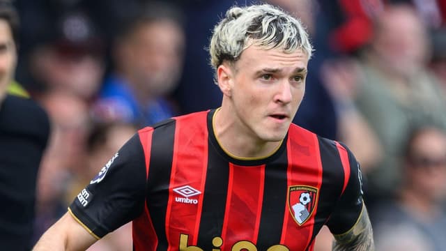fiorentina-seal-alex-jimenez-loan-move-from-bournemouth
