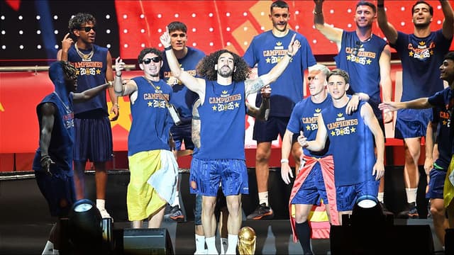 spain-climb-to-top-of-fifa-ranking-after-world-cup-glory-2