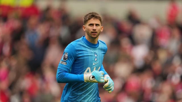 transfer-linked-vicario-out-of-tottenham-pre-season-squad-bergvall-in-1