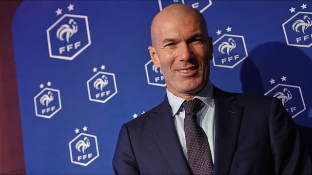 zinedine-zidane-replaces-didier-deschamps-as-france-head-coach