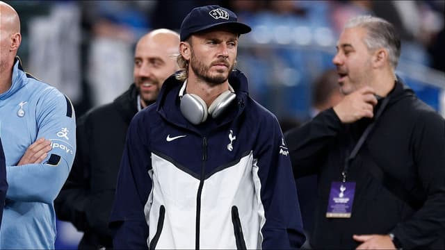 de-zerbi-rules-james-maddison-out-of-tottenhams-pre-season-to-avoid-injury-risk-2