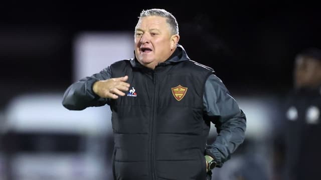 stellenbosch-coach-gavin-hunt-disappointed-to-score-three-goals-and-still-draw-with-polokwane-2