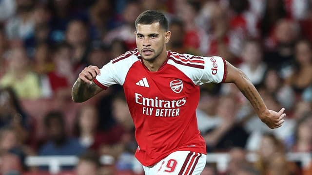 bruno-guimaraes-provides-encouraging-arsenal-debut-in-como-draw