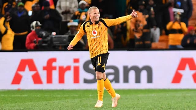 asanele-velebayi-reveals-proud-moment-after-luke-baartman-breaks-kaizer-chiefs-duck-2