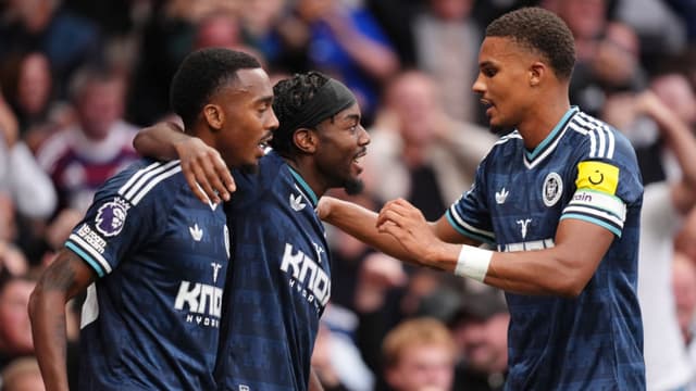 newcastle-inflict-second-consecutive-premier-league-defeat-on-tottenham
