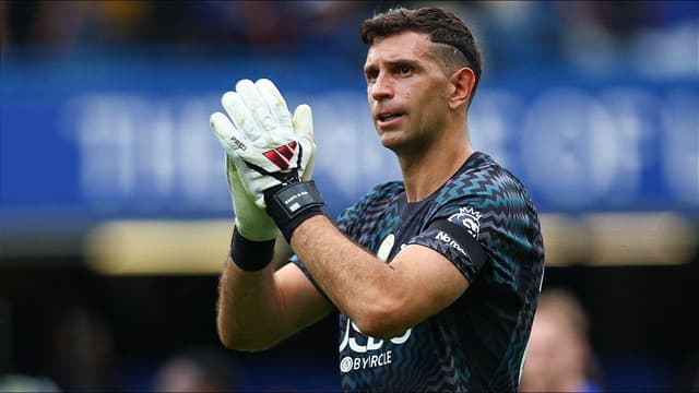 new-signing-emi-martinez-makes-immediate-chelsea-impact-in-brighton-thriller