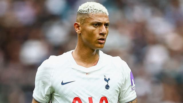 richarlison-sends-tottenham-warning-ahead-of-potential-everton-move-2