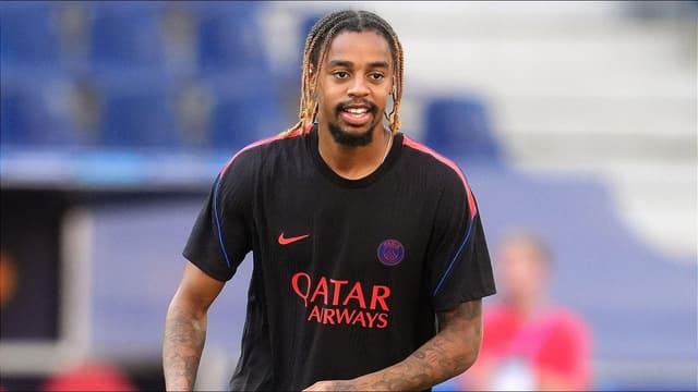 bradley-barcola-reveals-why-he-joined-liverpool-from-psg