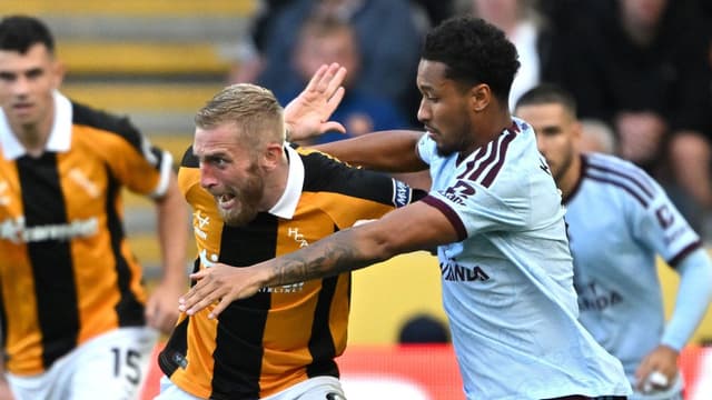 hull-city-dig-deep-to-deny-aston-villa-and-remain-unbeaten-1