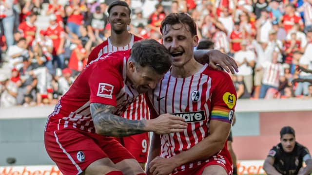 bundesliga-freiburg-put-five-past-monchengladbach-dortmund-beat-paderborn-1