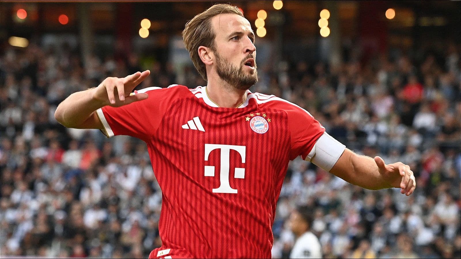 Harry Kane rescues Bayern as Leipzig crush Hamburg