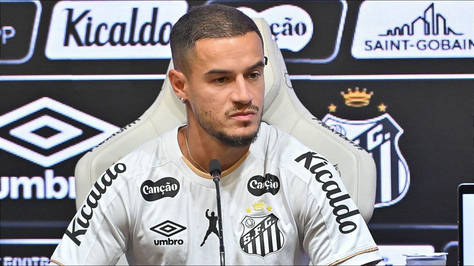 Philippe Coutinho joins Neymar as Santos reunion takes shape