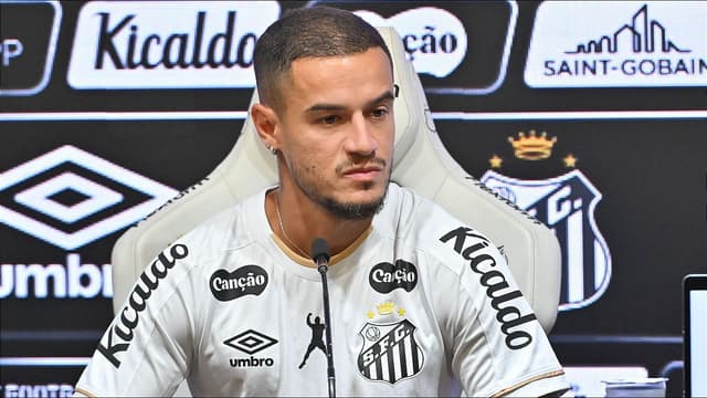 philippe-coutinho-joins-neymar-as-santos-reunion-takes-shape