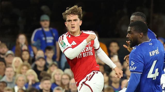 teenage-star-max-dowman-nets-brace-to-send-arsenal-past-ipswich-in-carabao-cup