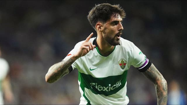 fer-nino-double-fires-10-man-elche-to-stunning-espanyol-win-1