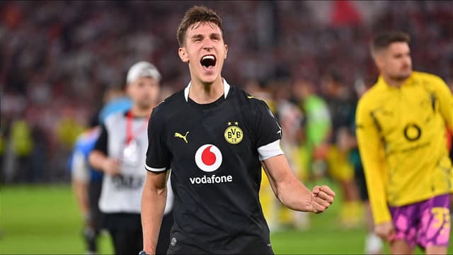 maximilian-beier-answers-germany-snub-with-dortmund-winner