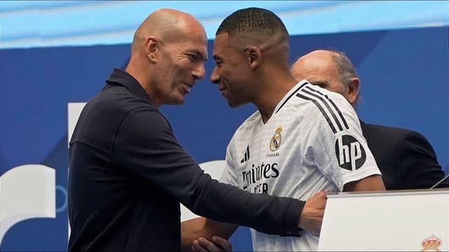kylian-mbappe-working-with-zinedine-zidane-for-france-is-like-a-film-1