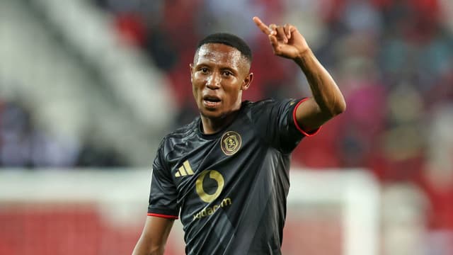 tshepang-moremi-replaces-injured-kaizer-chiefs-midfielder-lebohang-maboe-in-bafana-squad-4