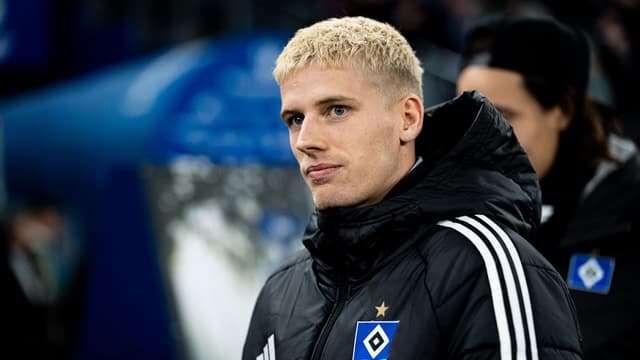 albert-gronbaek-injury-blow-for-bundesliga-strugglers-hamburg