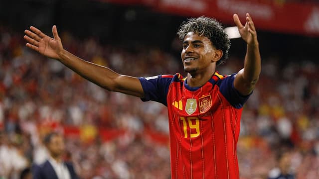 lamine-yamal-magic-earns-praise-from-luis-de-la-fuente-after-spain-victory